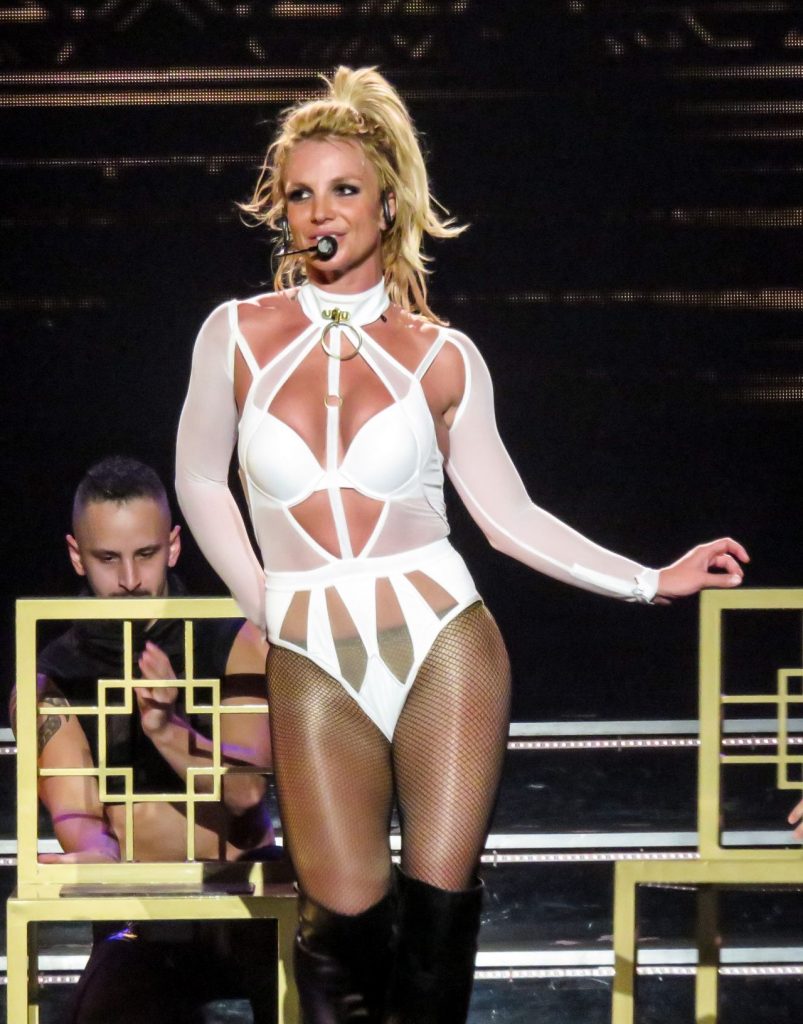 britney-spears-performs-on-stage-for-her-piece-of-me-show-in-las-vegas-6-17-2016-1